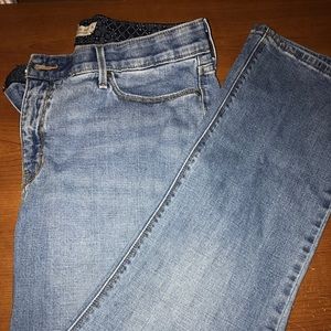 Levi's 525 Perfect Waist Straight Leg Jean
